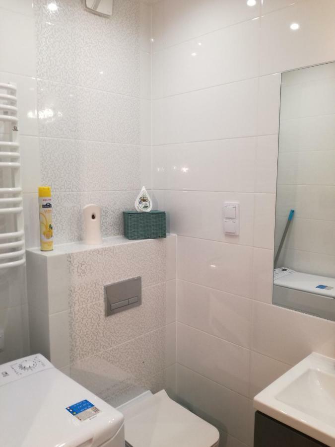 Apartament Dwie Sosny 尤斯托尼莫斯基 外观 照片